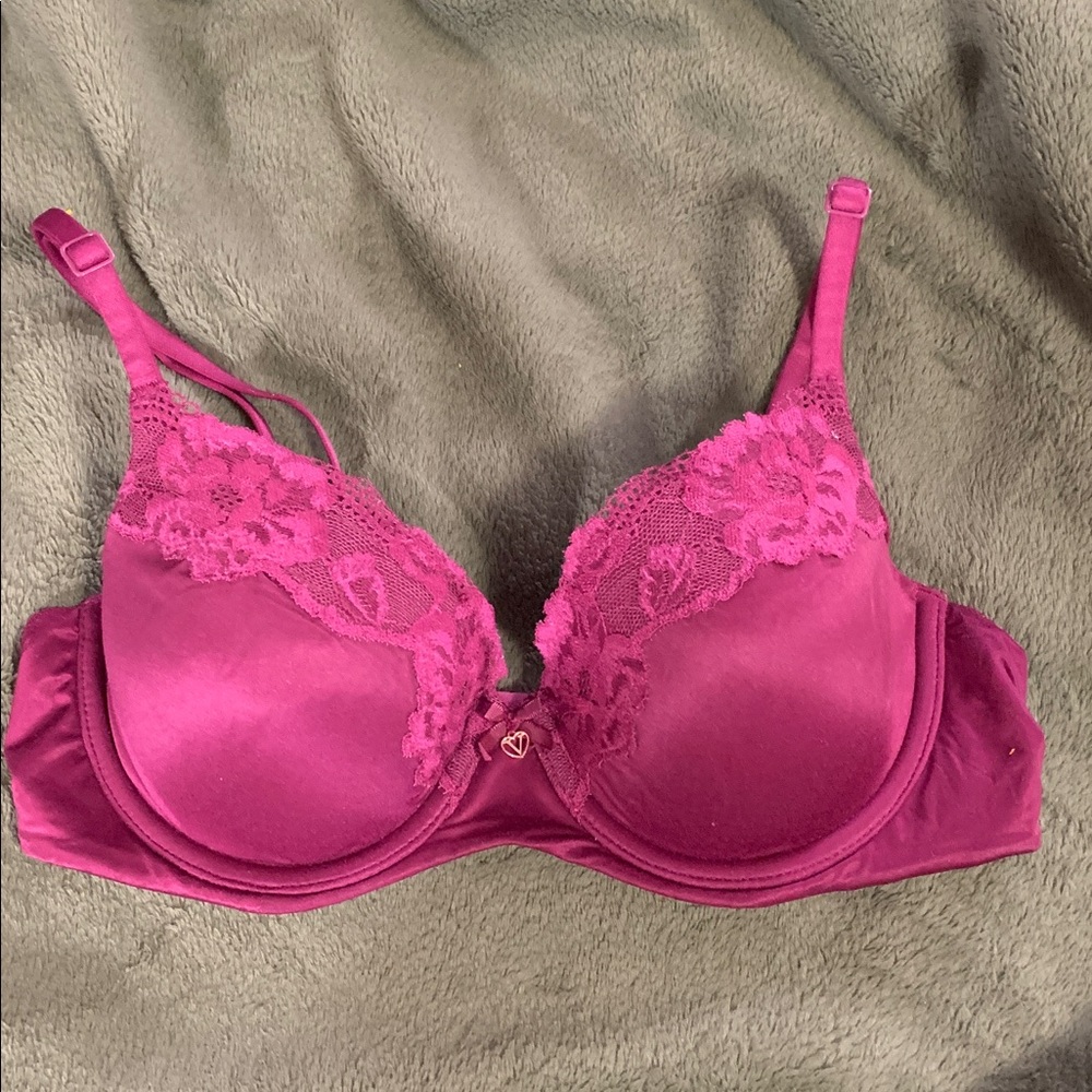 Victoria's Secret Magenta Lace Bra